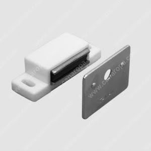 <strong>M700</strong></br> MAGNETIC CATCH